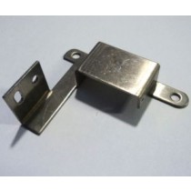 switch gate bracket left