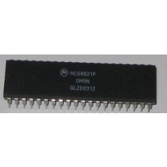 IC - 40 PIN PERIPHERAL INTERFACE ADAPTOR