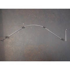 Wire fence bottom arch