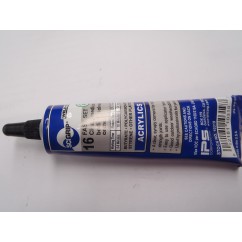 PLASTICS GLUE